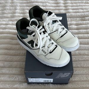 New Balance 550 Cream and Dark Green Sneakers